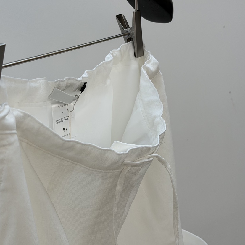 ID韓國直郵女裝新款休閑推薦熱賣26春夏人氣職業長裙口袋ID長裙