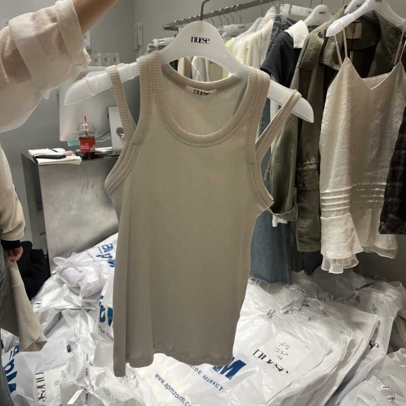 NUESE韓國東大門代購女裝新款熱賣26春夏職業人氣吊帶背心NUESE吊帶/背心圖色2