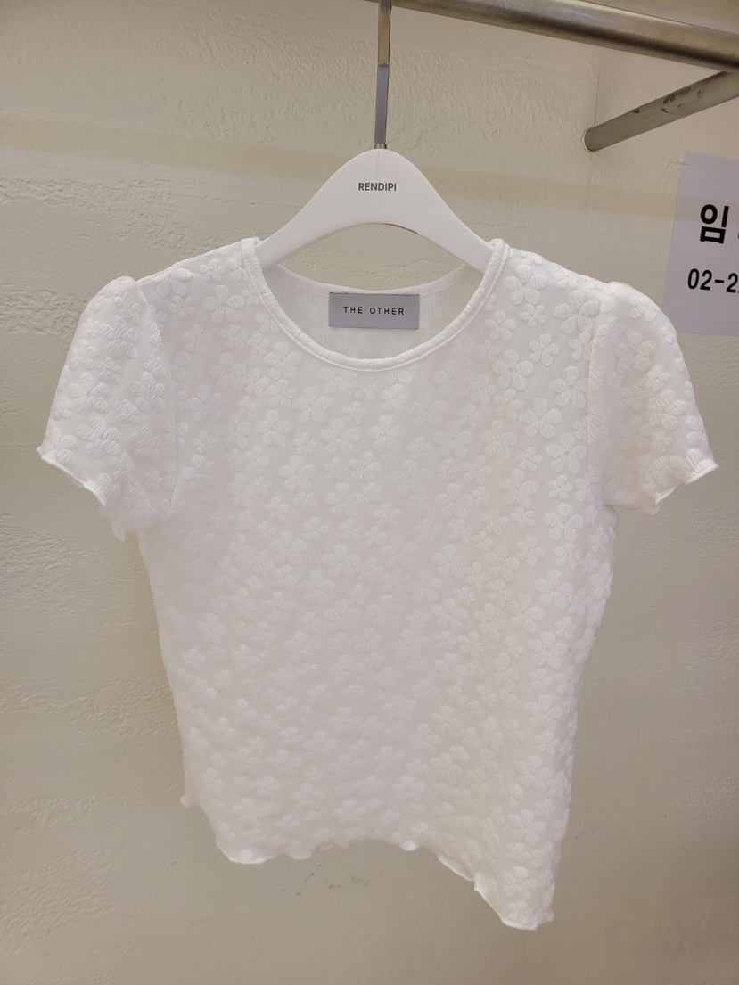 THE OTHER韓國直郵實拍女士新品26春夏職業時尚熱賣T恤花朵THE OTHERT恤圖色1