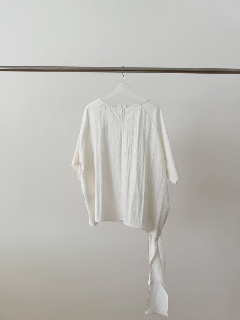 ERUME韓國直郵實拍女士新款休閑職業時尚熱賣人氣襯衫蕾絲衫ERUME襯衫/蕾絲衫