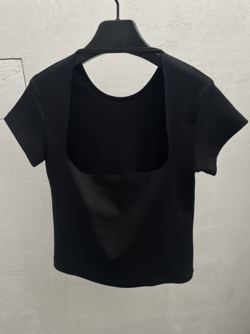 KARE/WEREPIECE韓國代購女裝新款26春夏時尚職業熱賣T恤KARE/WEREPIECET恤