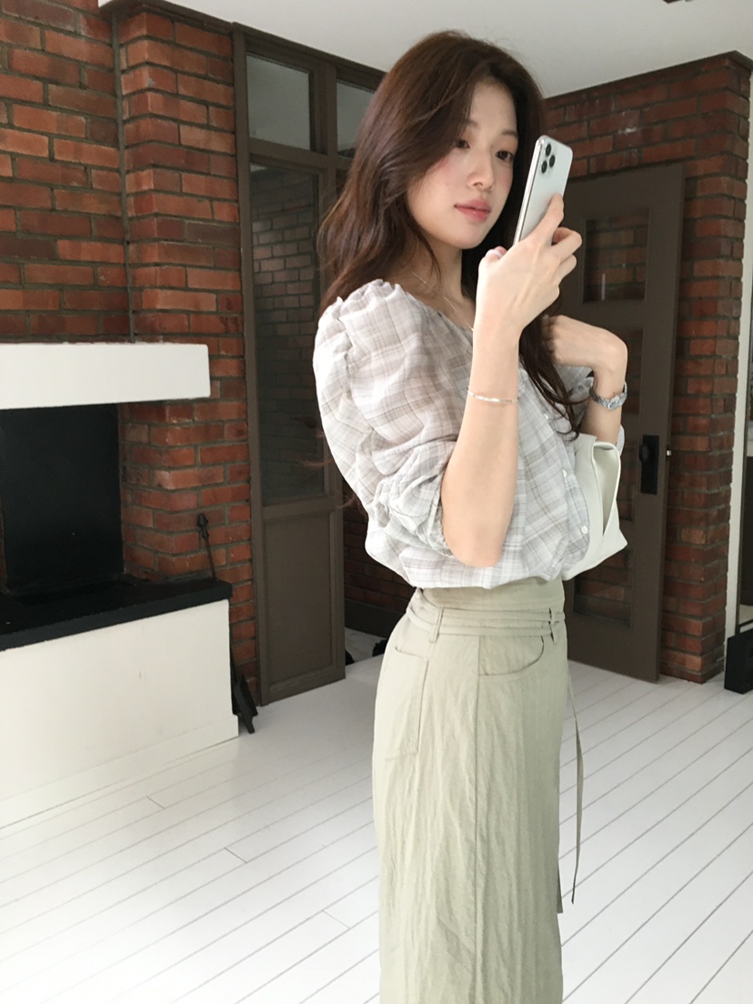 ERUME韓國東大門代購女裝新款時尚26春夏人氣熱賣襯衫蕾絲衫ERUME襯衫/蕾絲衫