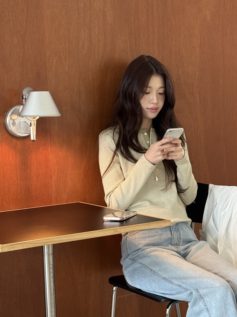 ERUME韓國直郵女裝新品熱賣休閑推薦26春夏職業人氣長袖T恤ERUME長袖T恤