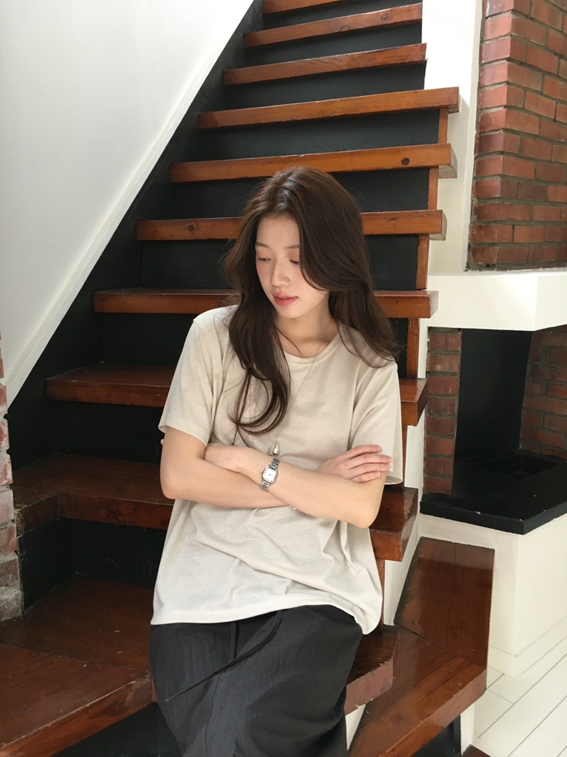 ERUME韓國東大門直郵女裝新款時尚職業推薦休閑人氣26春夏T恤ERUMET恤