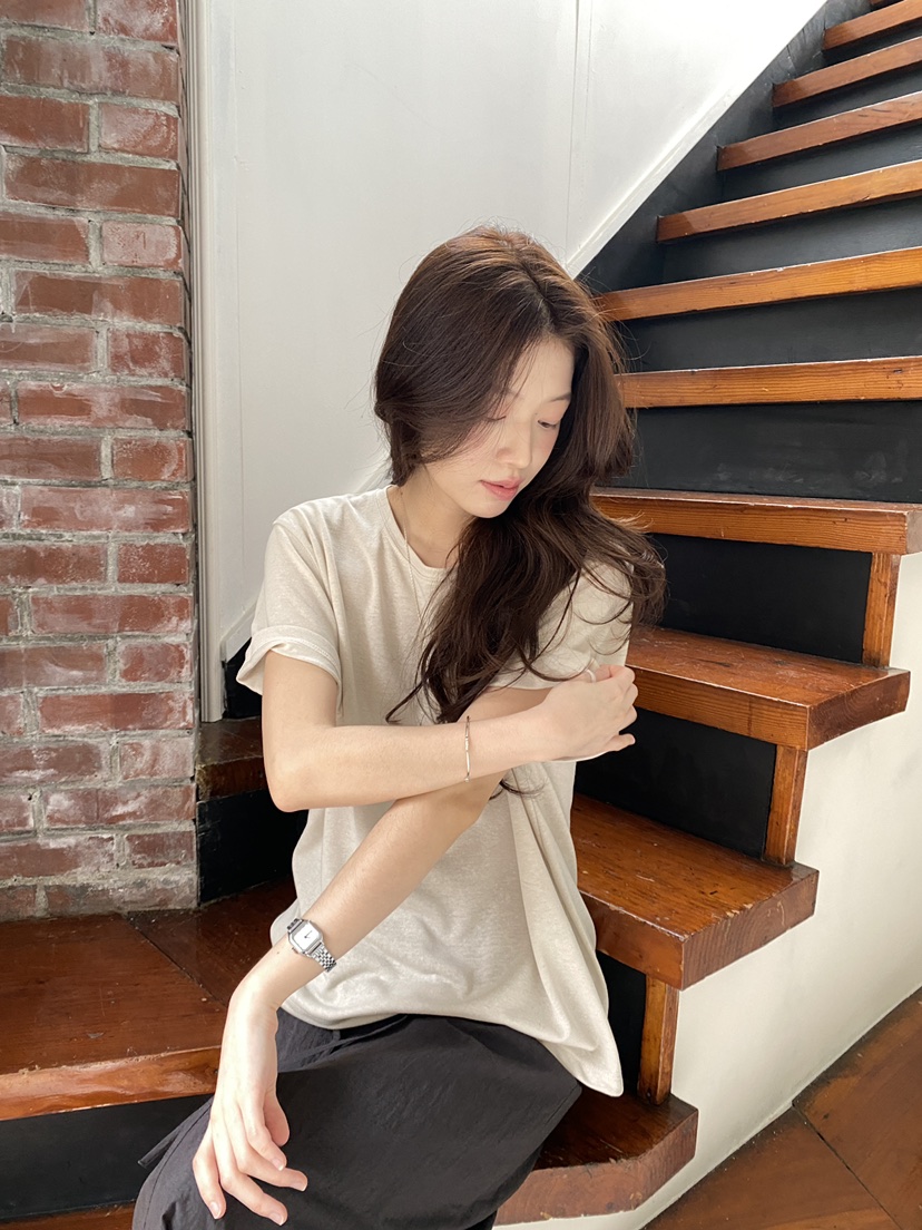 ERUME韓國東大門直郵女裝新款時尚職業推薦休閑人氣26春夏T恤ERUMET恤