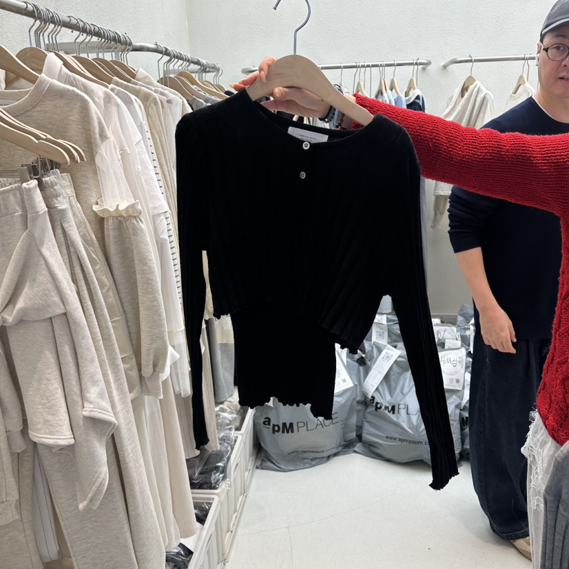 HUMMING BIRD韓國東大門直郵女士新款推薦熱賣套裝短款開衫HUMMING BIRD套裝圖色4