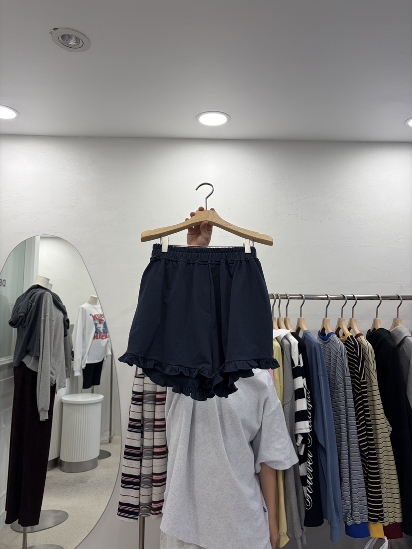 DELICATE韓國東大門直郵女士新品職業休閑人氣推薦時尚短褲DELICATE短褲圖色2