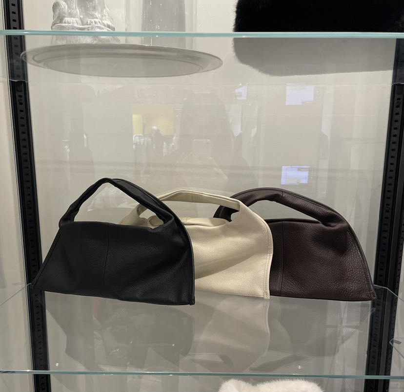 MUCH MORE/JACKPOT韓國直郵女裝新款職業手拿包腋下包牛皮MUCH MORE/JACKPOT手拿包/腋下包