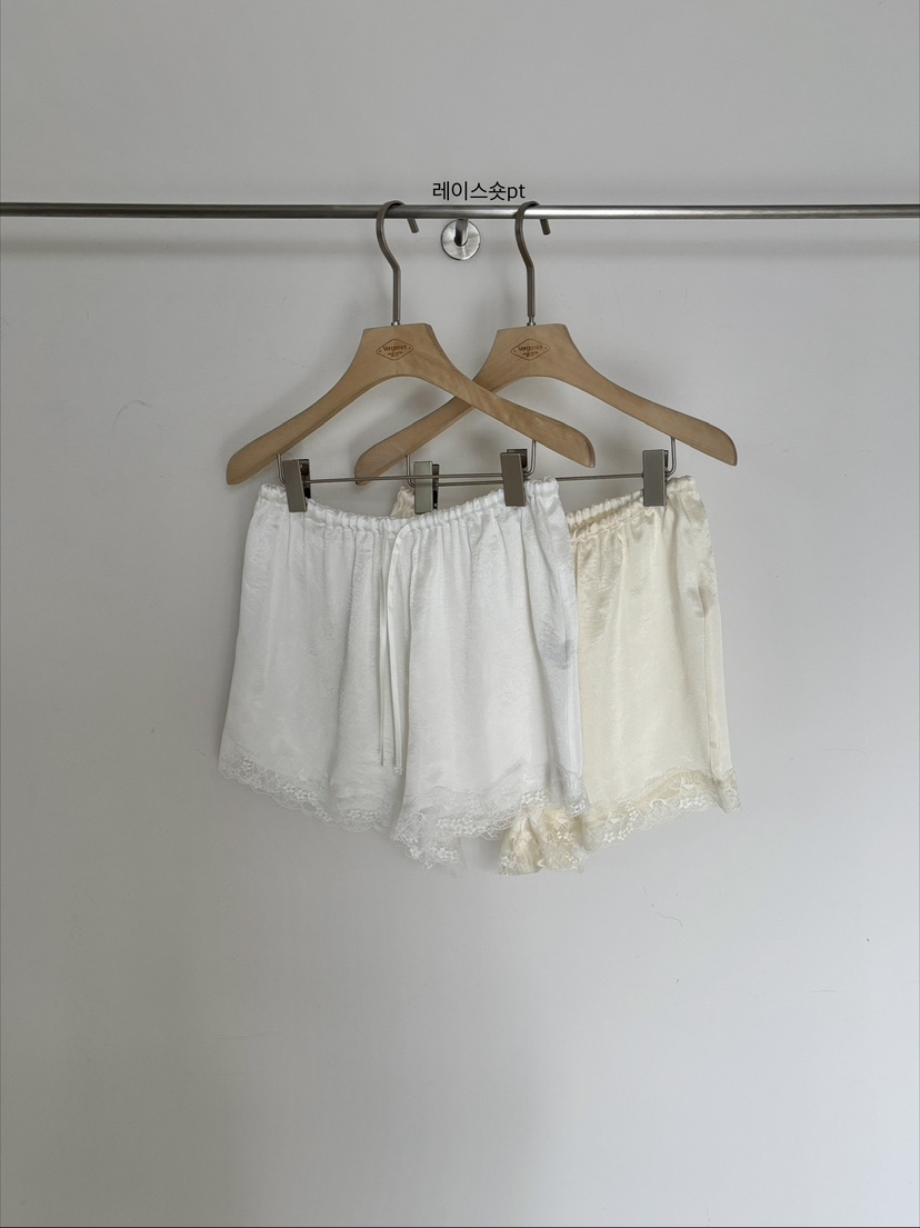 VERGAMOT韓國直郵女士新款休閑職業人氣熱賣時尚短褲蕾絲VERGAMOT短褲