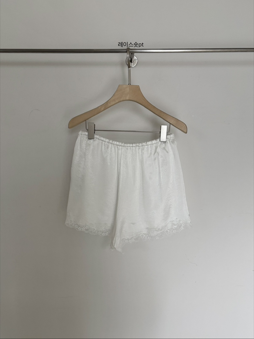 VERGAMOT韓國直郵女士新款休閑職業人氣熱賣時尚短褲蕾絲VERGAMOT短褲