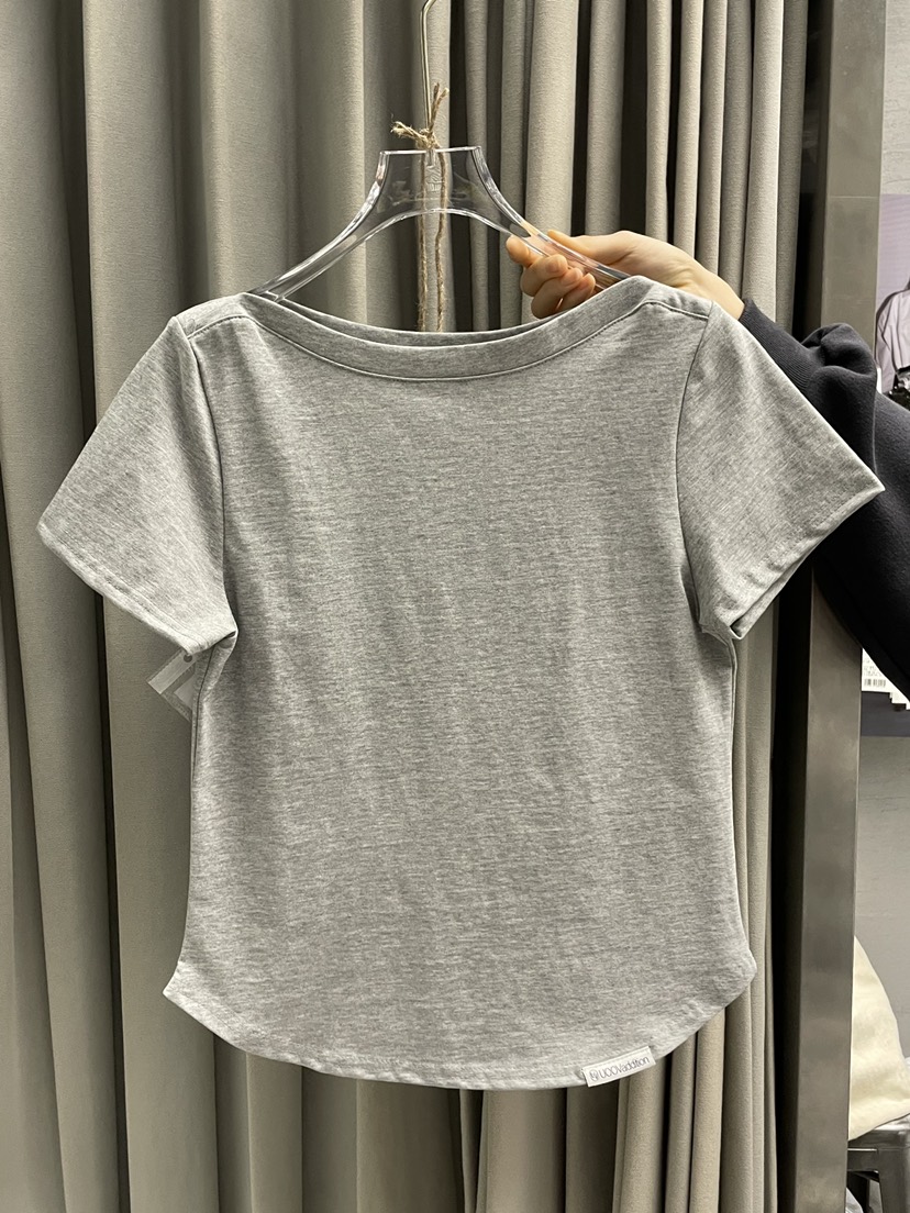 UOOV韓國東大門直郵女士新品26春夏休閑職業人氣推薦熱賣T恤UOOVT恤圖色2