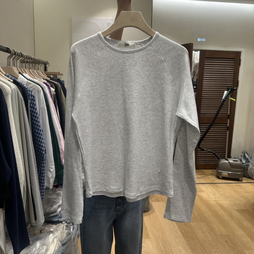 GILLI韓國東大門直郵女士新款時尚熱賣長袖T恤插肩袖羅紋GILLI長袖T恤圖色1