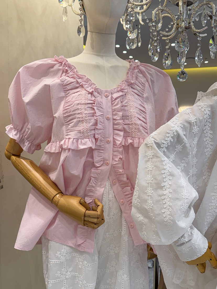 81 MARKET-L韓國直郵實拍女士新品休閑熱賣時尚襯衫蕾絲衫81 MARKET-L襯衫/蕾絲衫