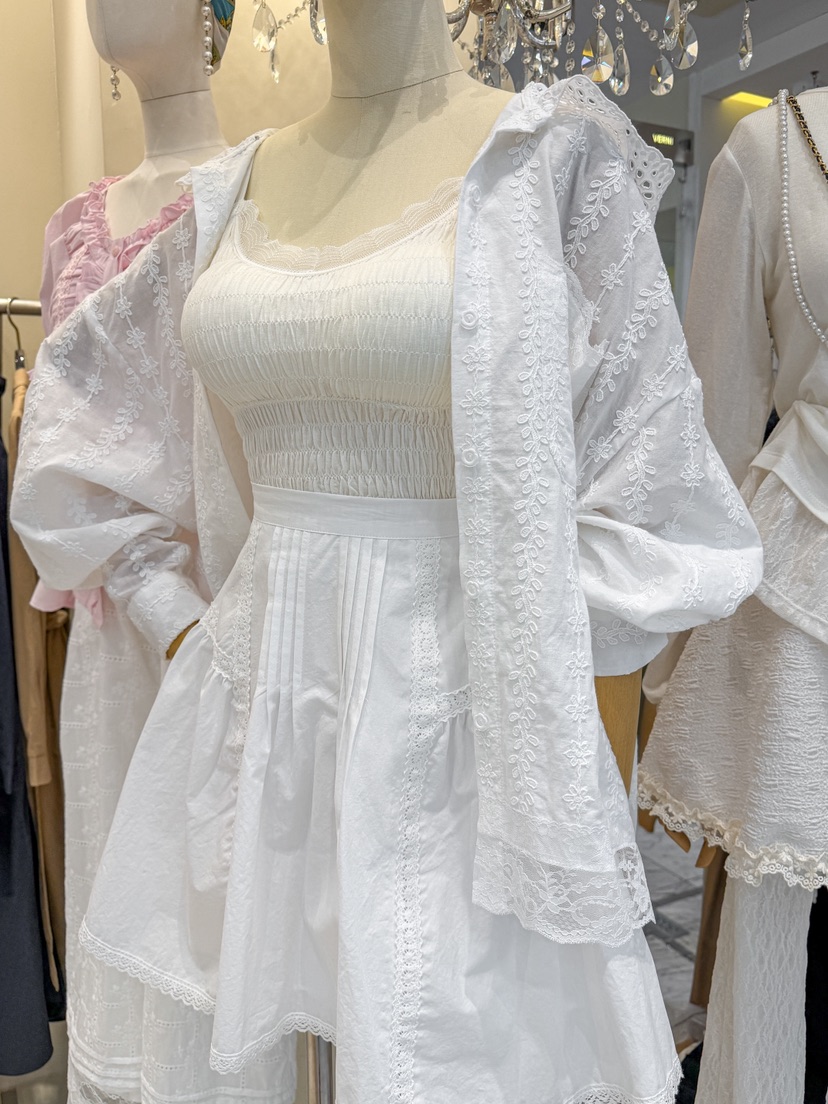 81 MARKET-L韓國代購女裝新品時尚休閑推薦人氣襯衫蕾絲衫81 MARKET-L襯衫/蕾絲衫