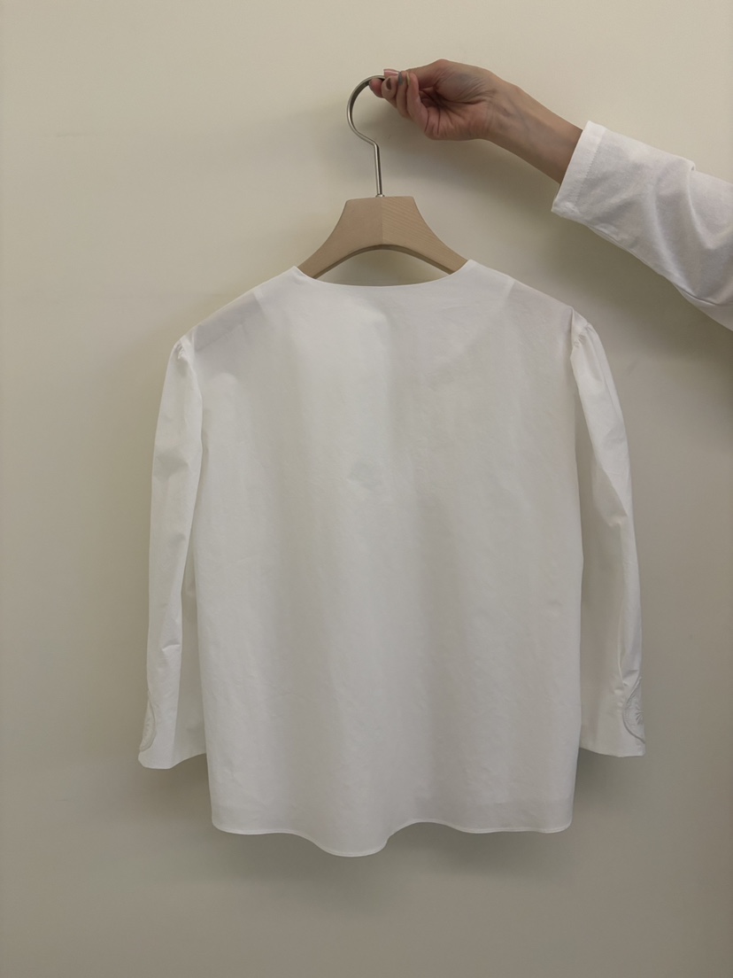 BALANCE韓國東大門直郵女裝新款人氣推薦熱賣襯衫蕾絲衫刺繡BALANCE襯衫/蕾絲衫