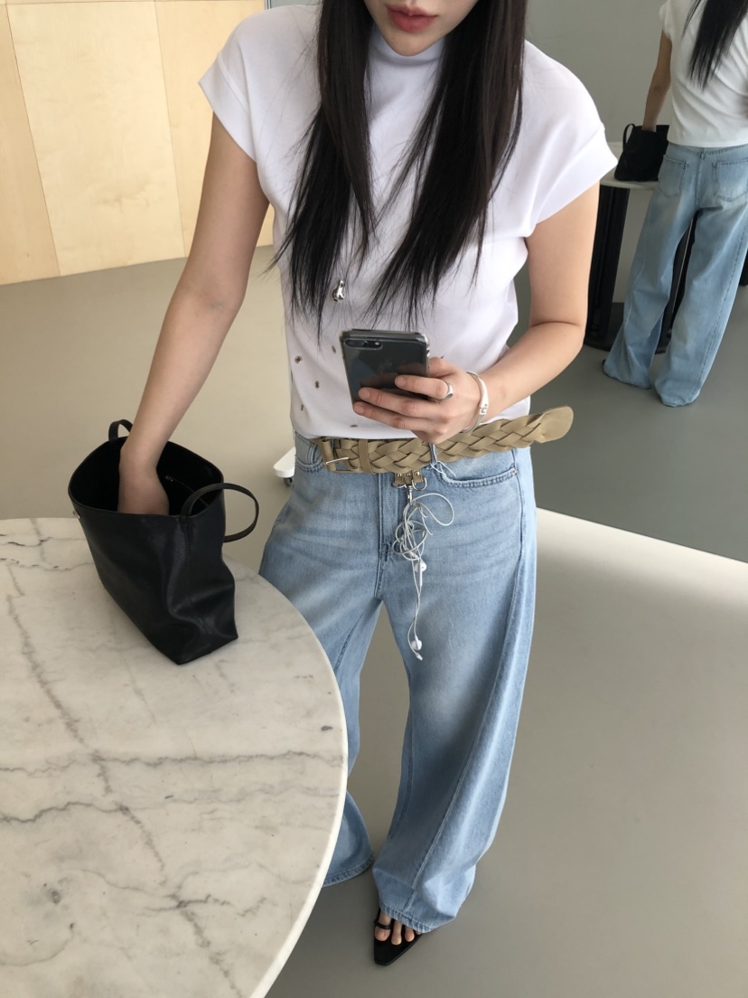 OVER RICH韓國直郵實拍女裝新款推薦時尚熱賣26春夏人氣T恤OVER RICHT恤