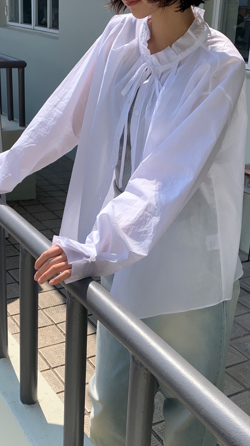 OVER RICH韓國東大門直郵女裝新款休閑熱賣時尚襯衫蕾絲衫OVER RICH襯衫/蕾絲衫