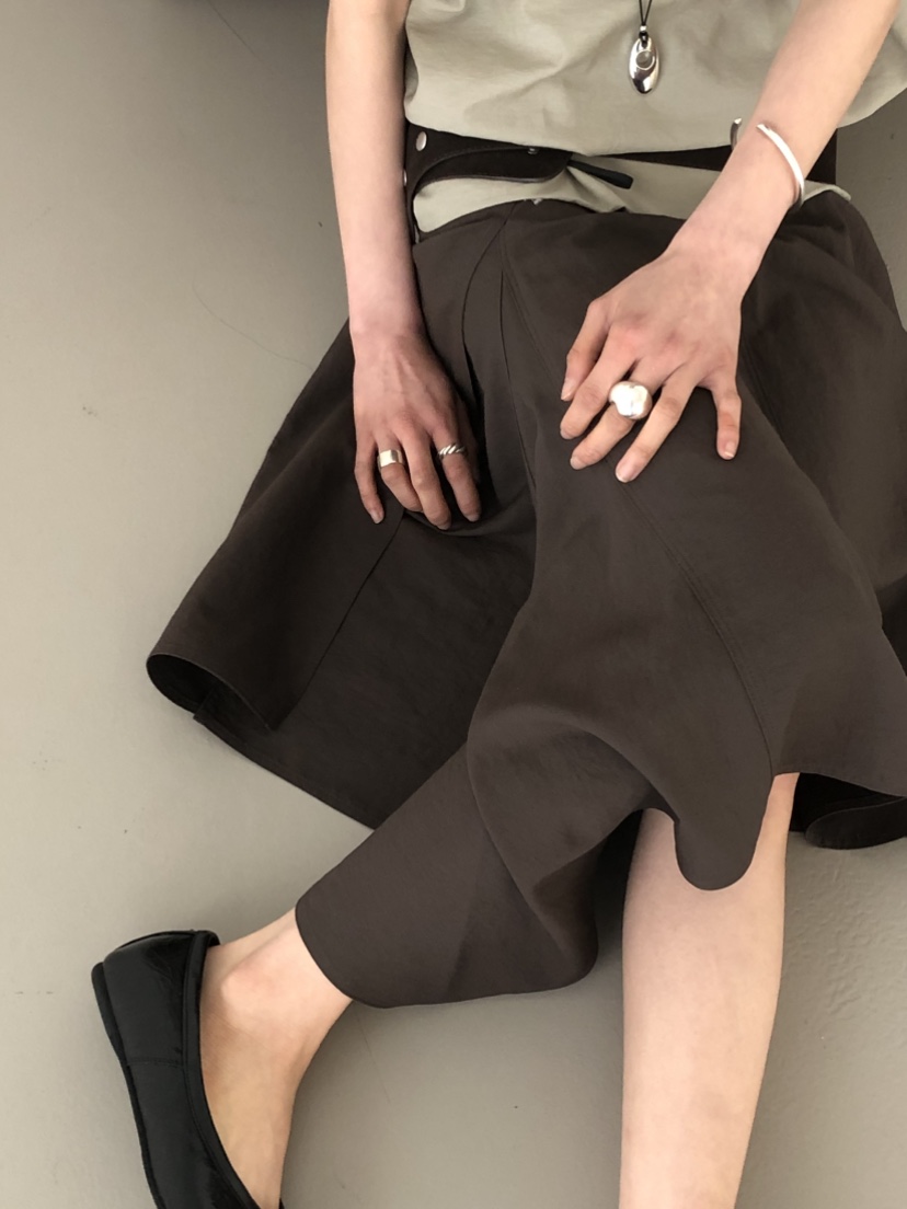 OVER RICH韓國東大門直郵女士新品時尚半身裙中短裙不對稱OVER RICH半身裙/中短裙