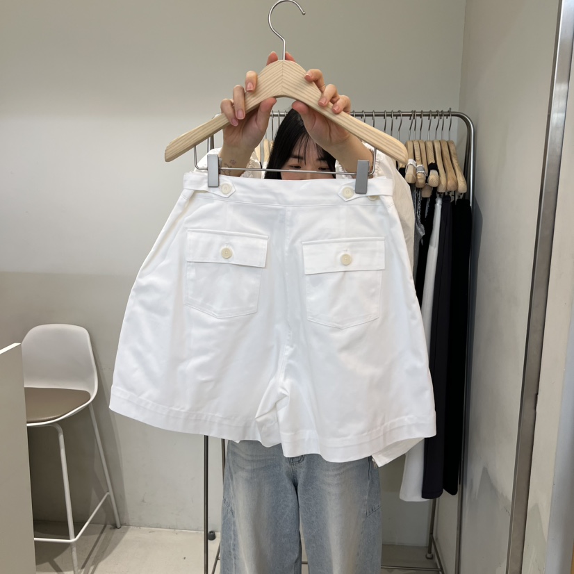 OUTRENE韓國東大門直郵女士新品人氣時尚熱賣推薦休閑短褲OUTRENE短褲