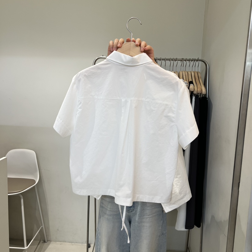 OUTRENE韓國東大門代購女士新款26春夏休閑人氣襯衫蕾絲衫OUTRENE襯衫/蕾絲衫