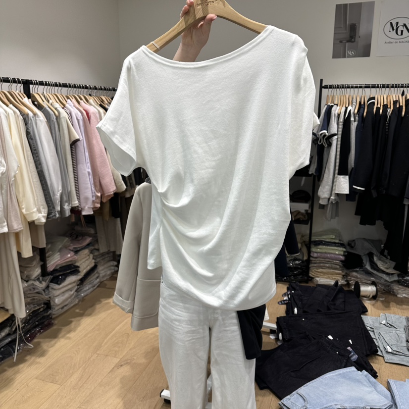 M.G.N韓國東大門直郵女士新品人氣26春夏熱賣休閑T恤褶皺MAGNETT恤圖色1
