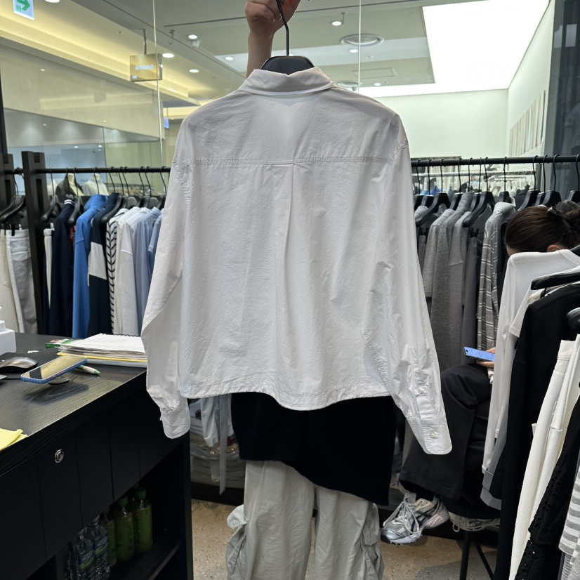 LE ETOILE韓國東大門直郵女裝新品26春夏襯衫蕾絲衫不含項鏈Le etoile襯衫/蕾絲衫