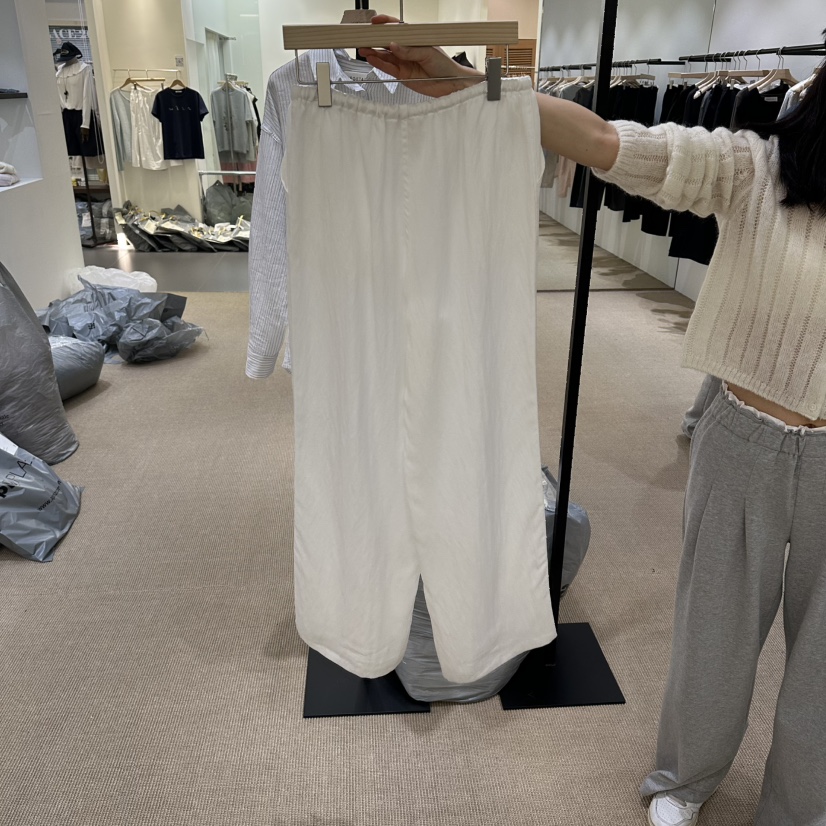 VEGETABLE韓國東大門直郵女裝新款推薦熱賣時尚26春夏休閑褲VEGETABLE休閑褲