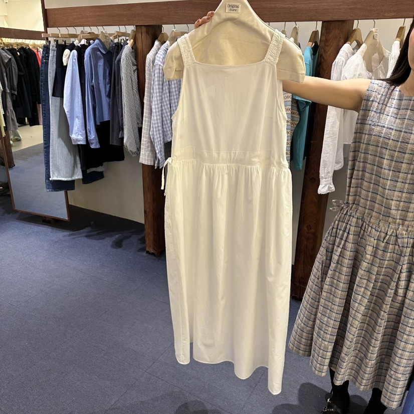 FURE韓國東大門直郵女士新款熱賣人氣26春夏時尚推薦連衣裙FURE連衣裙圖色2