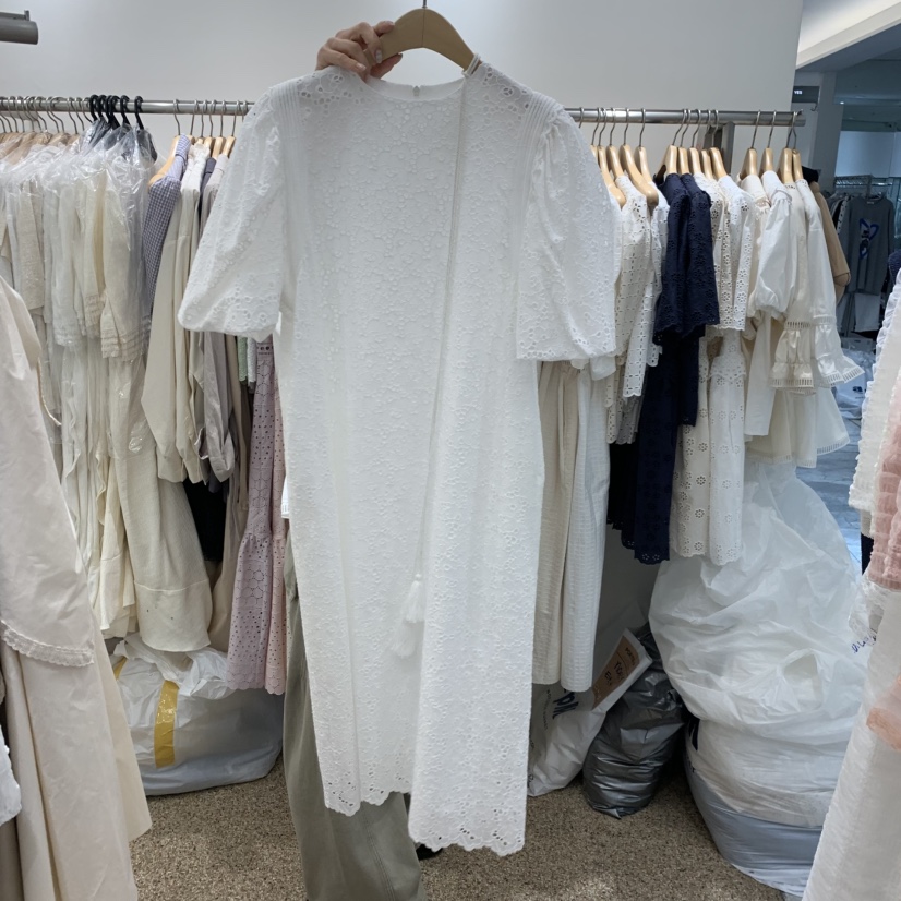 A韓國直郵實拍女裝新款26春夏休閑熱賣人氣職業連衣裙含腰繩A STORE連衣裙圖色1