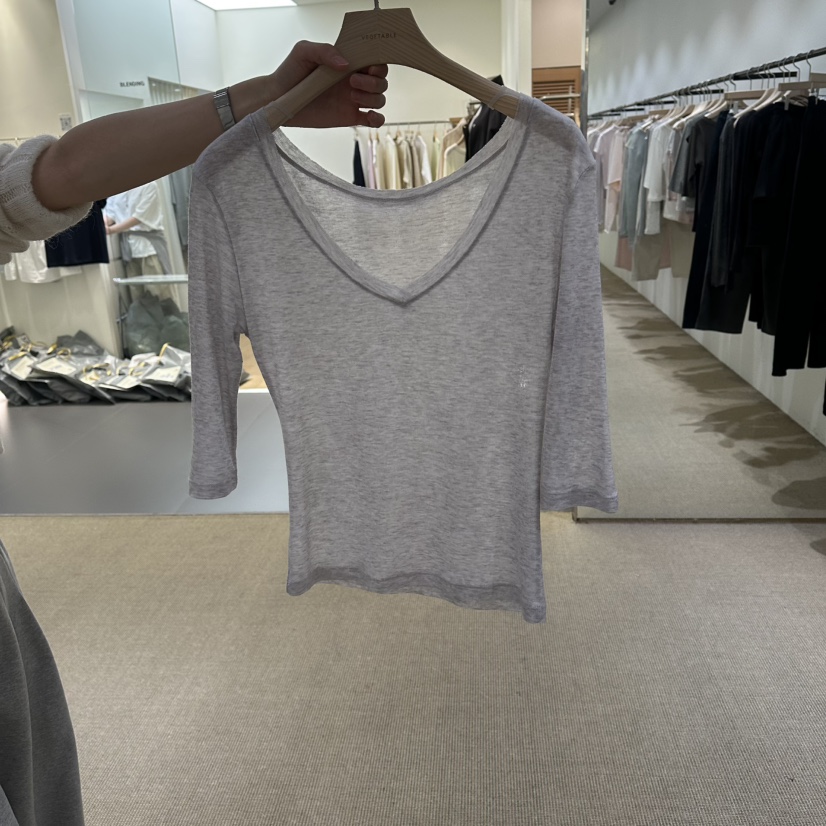 VEGETABLE韓國直郵實拍女裝新品26春夏時尚人氣職業休閑T恤VEGETABLET恤圖色2