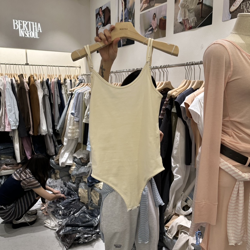 BERTHA韓國直郵實拍女士新款職業人氣時尚休閑熱賣吊帶背心BERTHA吊帶/背心圖色2