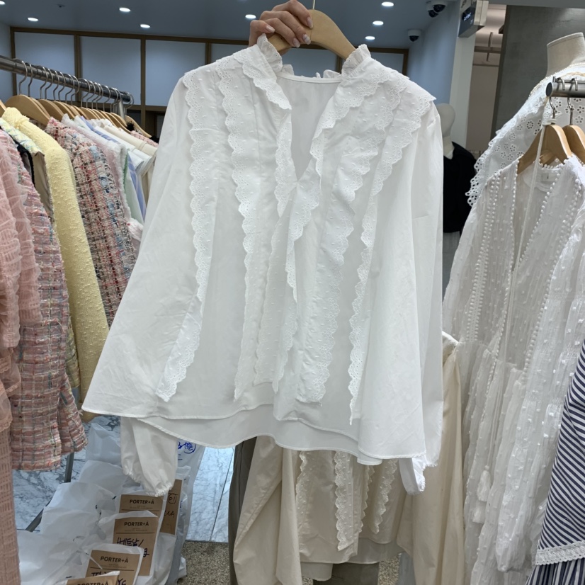 A韓國東大門代購女裝新品熱賣時尚休閑職業襯衫蕾絲衫荷葉邊A STORE襯衫/蕾絲衫圖色1