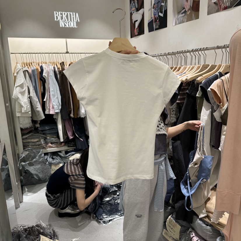 BERTHA韓國東大門代購女裝新款人氣職業推薦熱賣休閑26春夏T恤BERTHAT恤