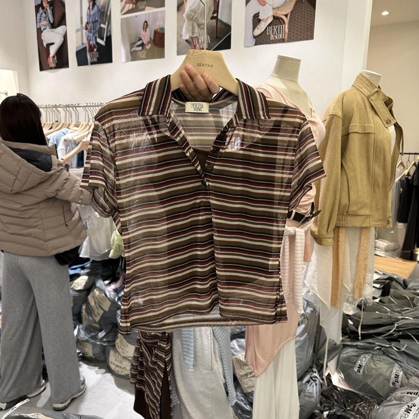 BERTHA韓國代購女士新款職業襯衫蕾絲衫不含內搭網眼條紋BERTHA襯衫/蕾絲衫圖色2