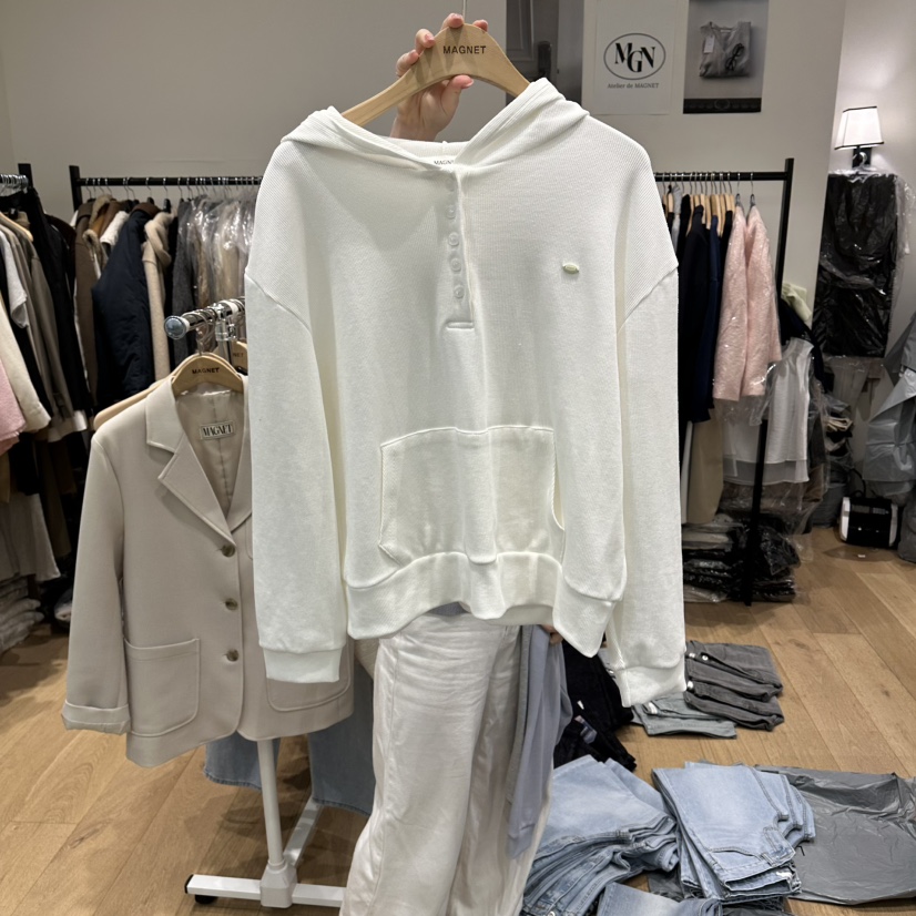 M.G.N韓國直郵女士新款26春夏推薦職業休閑人氣熱賣衛衣MAGNET衛衣圖色1