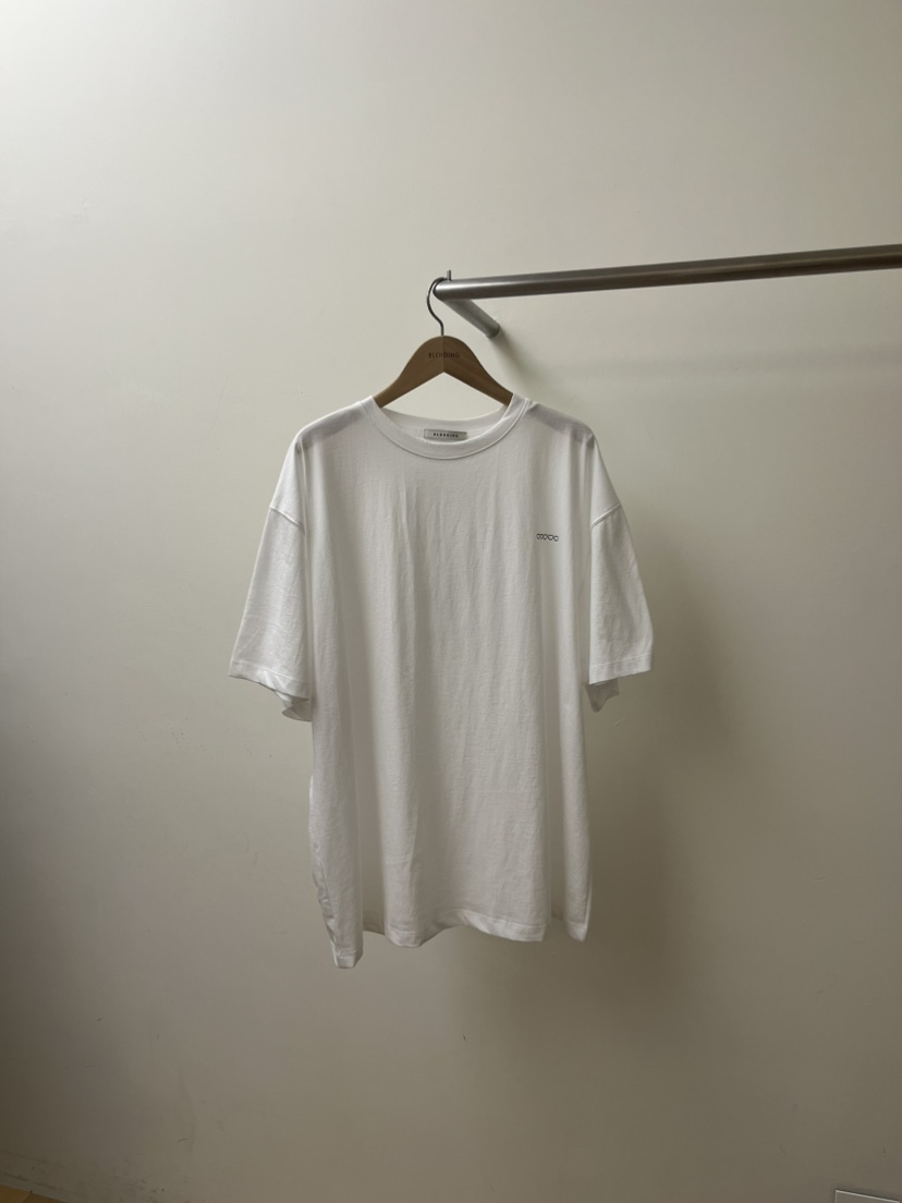 BLENDING-p韓國東大門直郵女士新品人氣26春夏時尚職業T恤BLENDING-pT恤圖色1