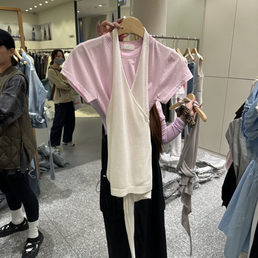 SOF韓國代購女士新品休閑人氣熱賣26春夏時尚職業吊帶背心SOF吊帶/背心圖色1