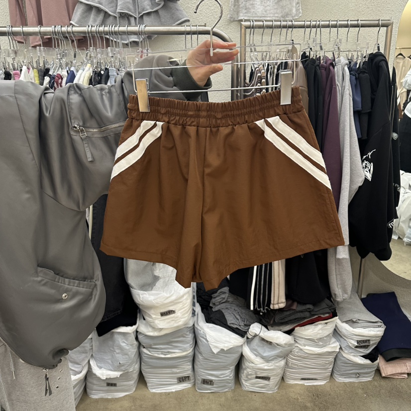 MAGOT韓國東大門直郵女裝新款推薦時尚26春夏職業人氣短褲IIIΛGOT/MAGOT短褲