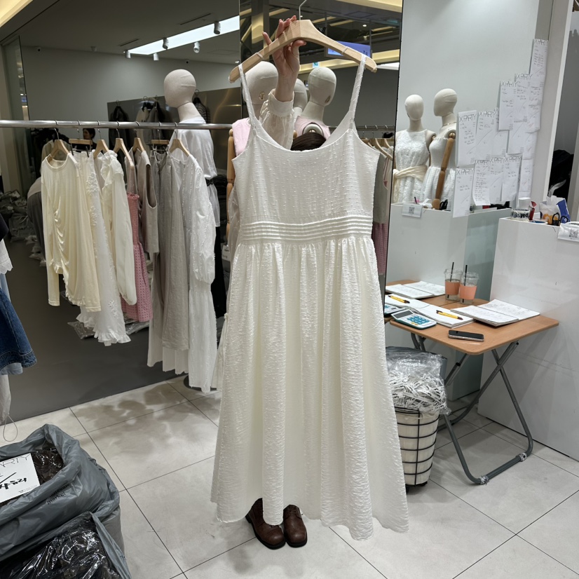 XPARTY韓國直郵實拍女裝新款26春夏時尚人氣熱賣職業連衣裙XPARTY連衣裙