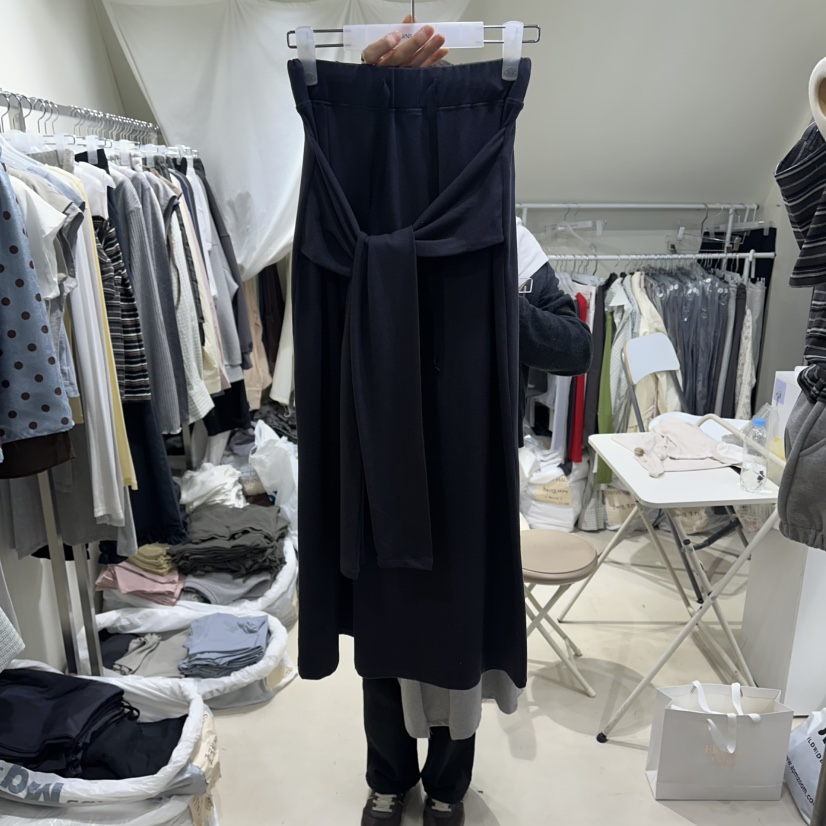 OWNS韓國直郵女士新品熱賣人氣職業時尚26春夏推薦休閑長裙OWNS HAUS長裙圖色2深藍色