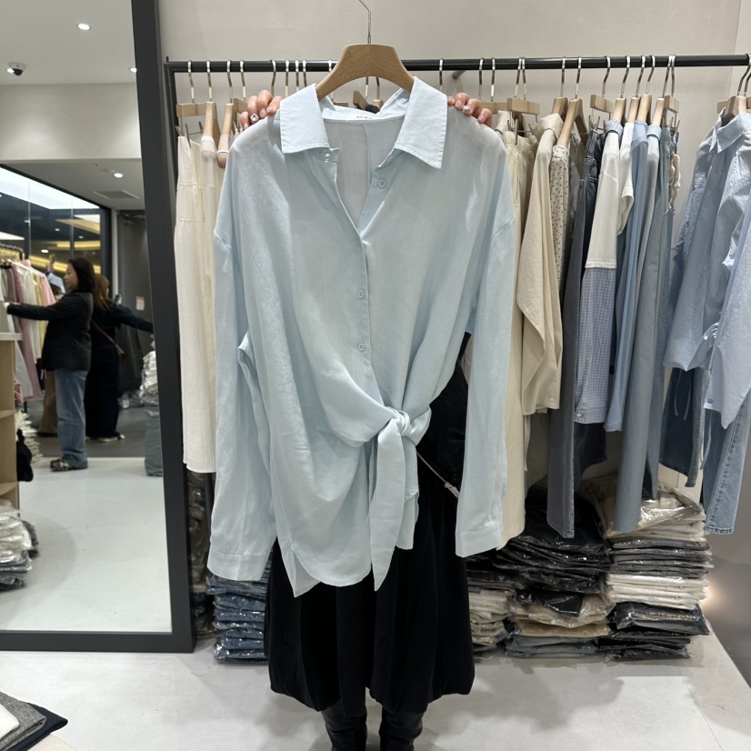 AURA韓國東大門直郵女裝新品推薦休閑熱賣人氣襯衫蕾絲衫Au ra襯衫/蕾絲衫圖色3