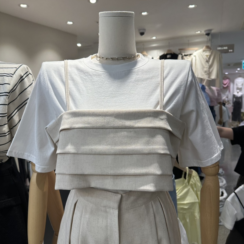 DELLING東大門實拍女士新品時尚人氣熱賣吊帶背心不含內搭DELLING吊帶/背心圖色1