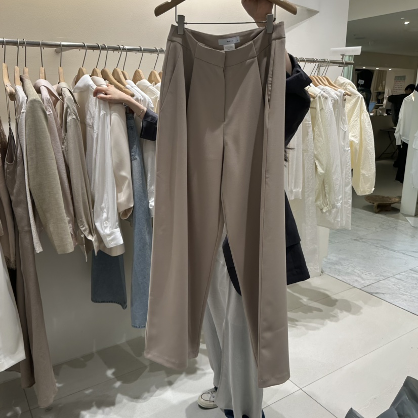 BLUEI-D/N SHARP韓國直郵實拍女裝新品推薦休閑休閑褲Blue i-d/N SHARP休閑褲圖色1