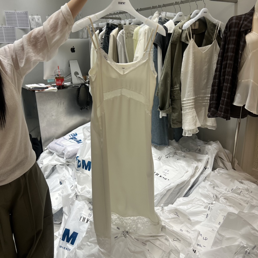 NUESE東大門直郵女裝新品熱賣休閑職業26春夏推薦人氣連衣裙NUESE連衣裙圖色2