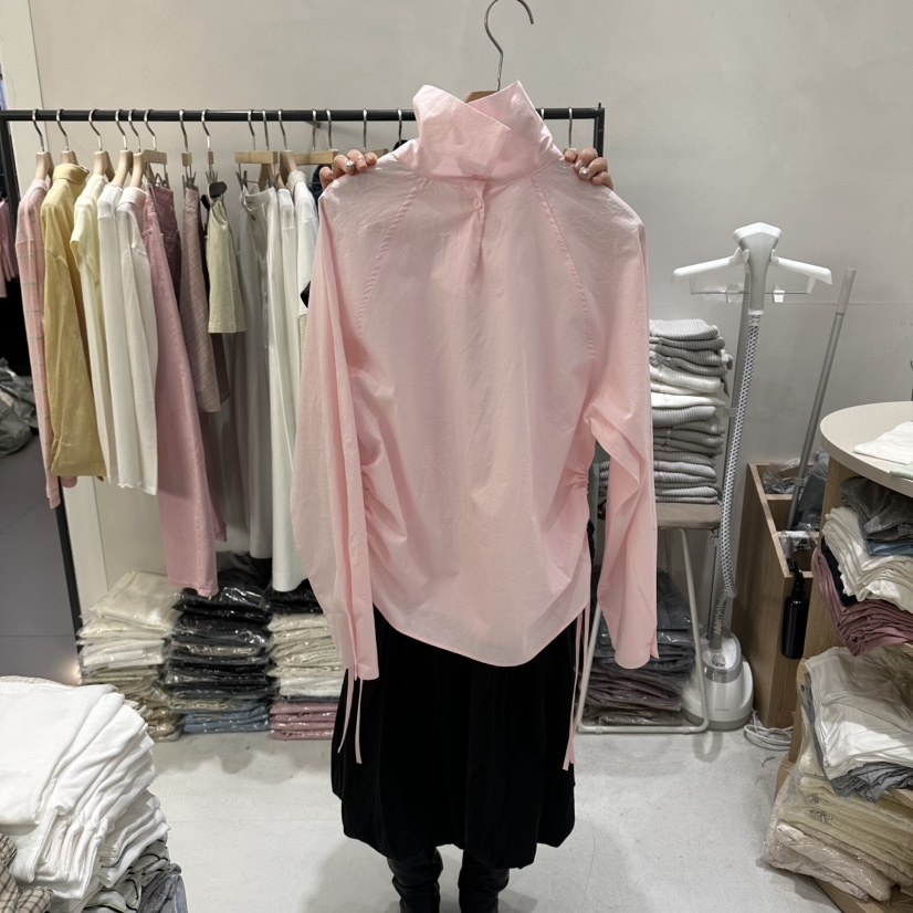 AURA東大門實拍女裝新款職業襯衫蕾絲衫不含飾品高領腰帶Au ra襯衫/蕾絲衫