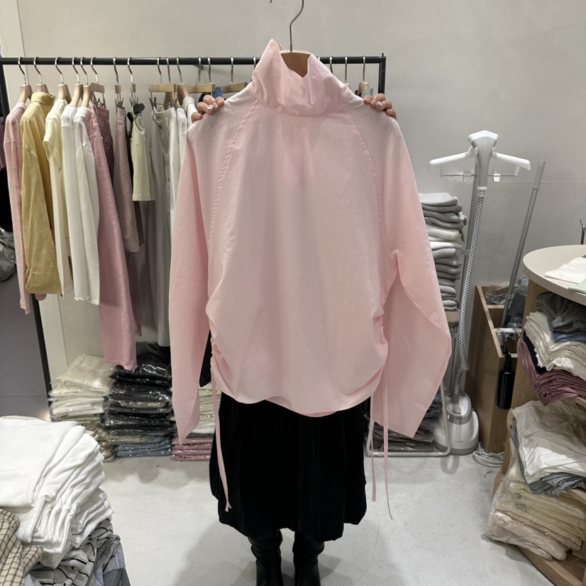 AURA東大門實拍女裝新款職業襯衫蕾絲衫不含飾品高領腰帶Au ra襯衫/蕾絲衫圖色1