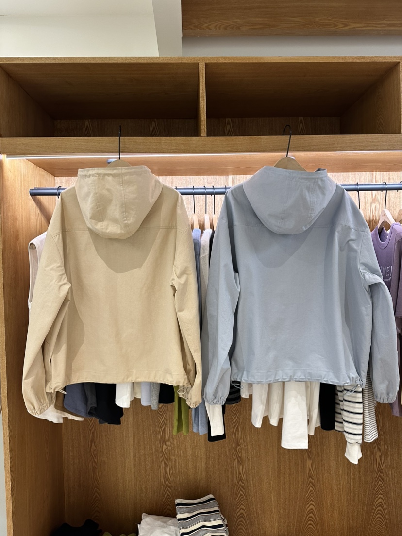 HI YANN韓國直郵實拍女士新品時尚休閑人氣職業夾克連帽HI YANN夾克