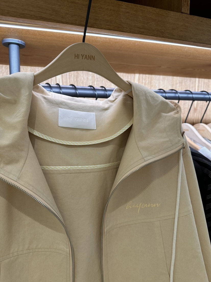 HI YANN韓國直郵實拍女士新品時尚休閑人氣職業夾克連帽HI YANN夾克
