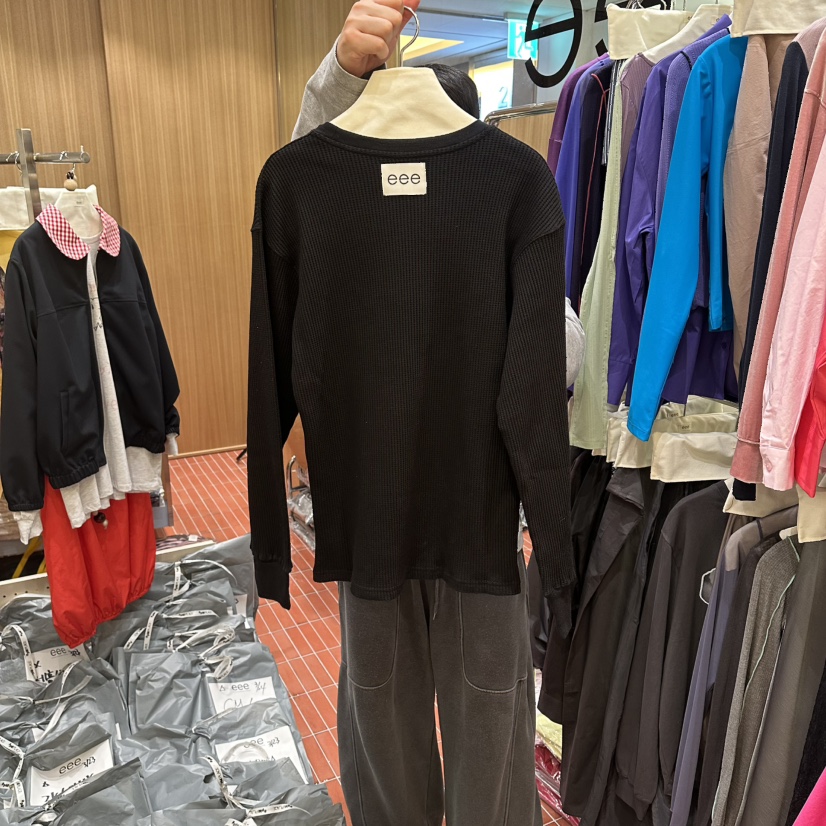 E/E/E韓國代購女士新款休閑職業熱賣26春夏真品長袖T恤E/E/E長袖T恤