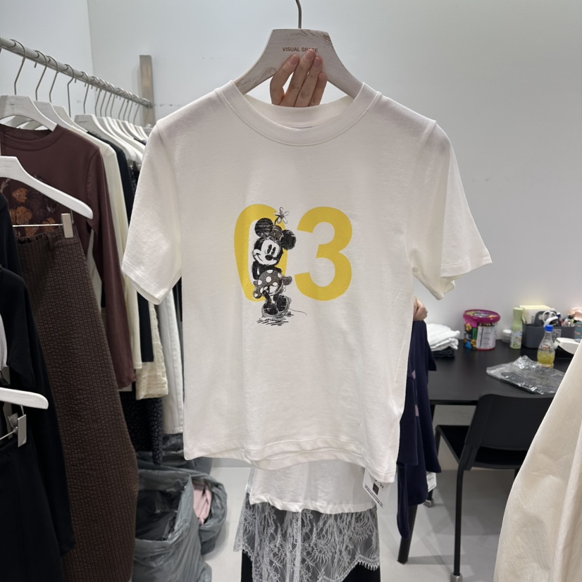 VISUAL SPACE/PAGE92/FLEISCHER韓國東大門代購女裝新品時尚T恤VISUAL SPACE/PAGE92/FLEISCHERT恤圖色1